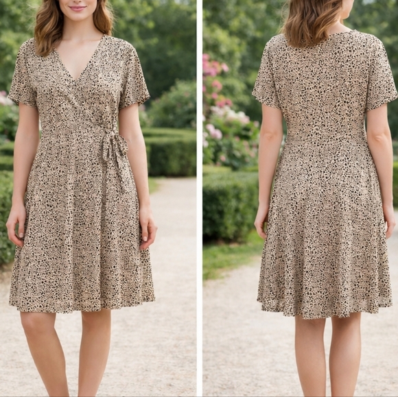 Amazon Essentials Dresses & Skirts - Amazon Essentials Faux Wrap V-Neck Dress – NWT – Size XL – Leopard Print
